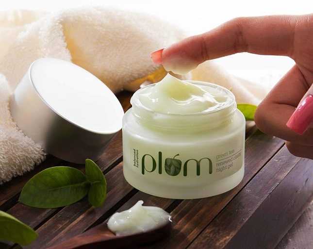 Plum Green Tea Night Gel Review
