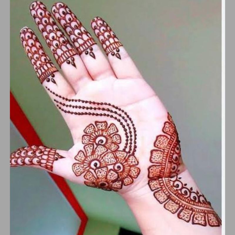 best simple mehndi design Arabic style