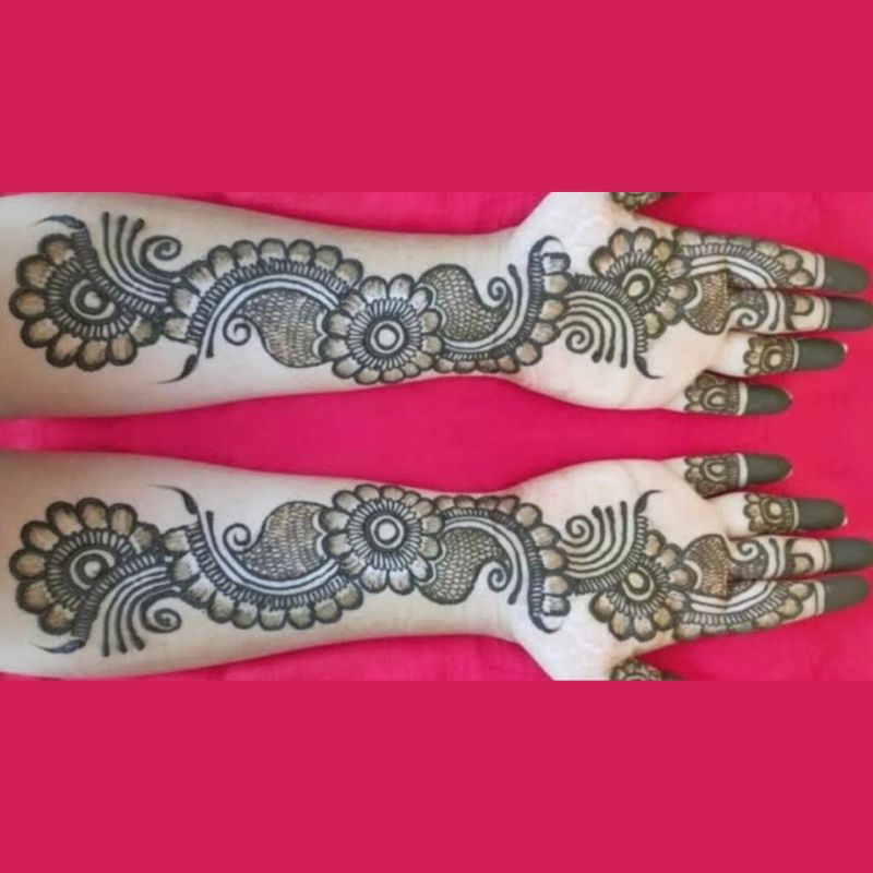 best simple mehndi design Arabic style