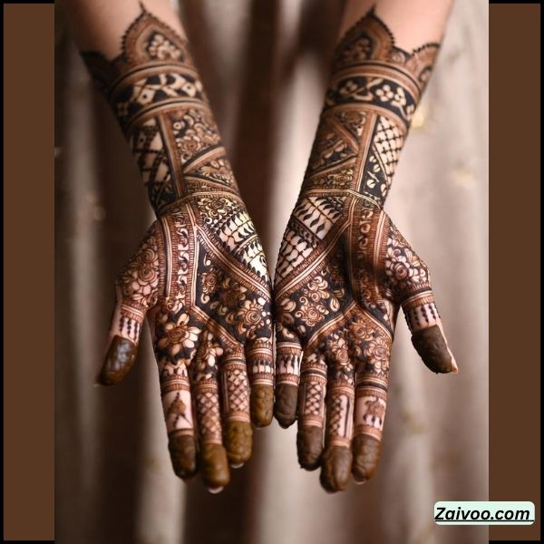 4. Personalized Dulhan Mehndi